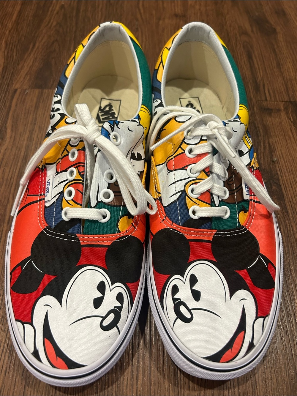 Vans x Disney Era Mickey Mouse & Friends Sneakers Men’s 10.5 / Women 12